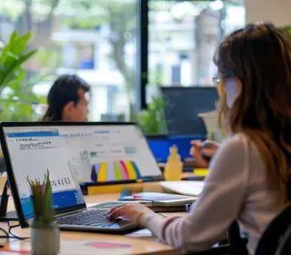 oportunidades de estágio e emprego em Goiânia