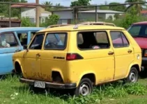 veículos abandonados